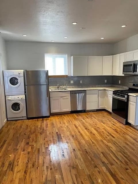 Foto del edificio - 309 Laurel St