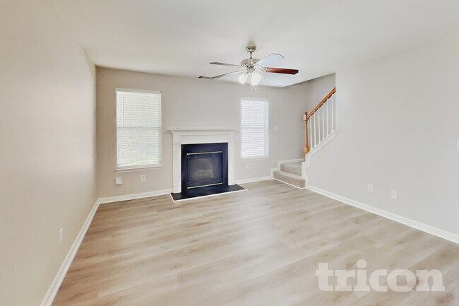 Building Photo - 2083 Prescott Way