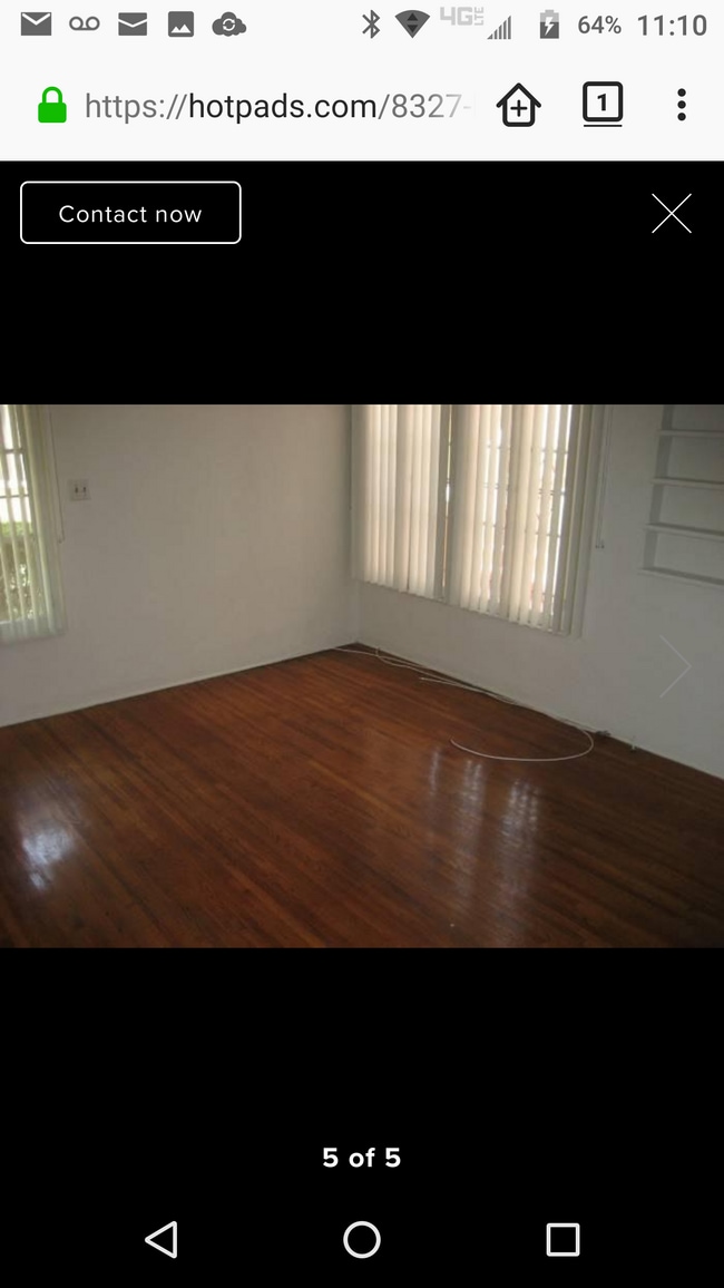 Spacious living room - 8327 Blackburn Ave