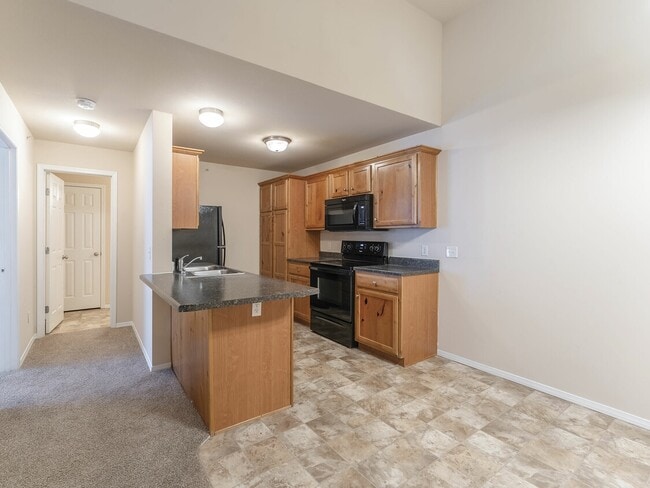 Building Photo - Sandstone Heights Apartments