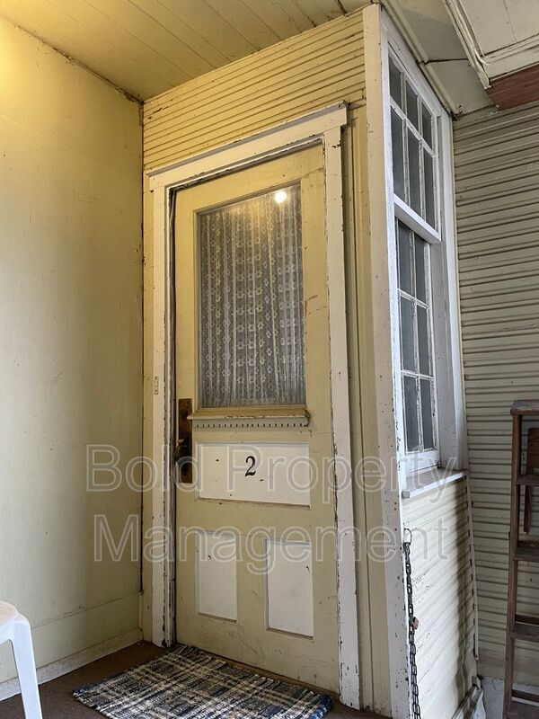 Building Photo - 228-232 W Market St