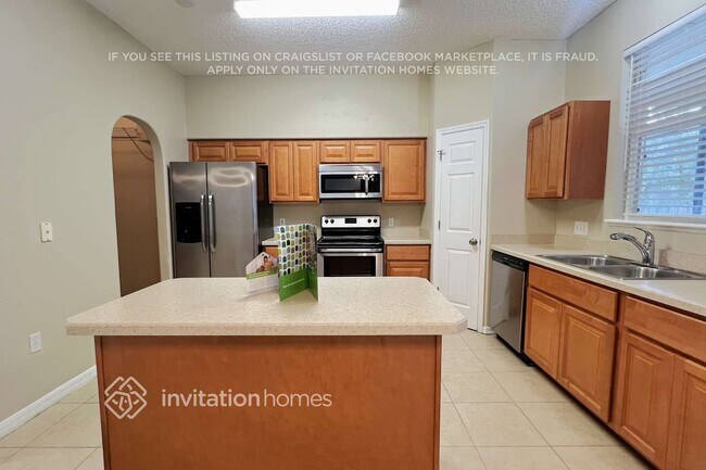 Foto del edificio - 371 Pebble Ct