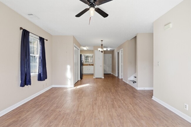 Foto del edificio - Ash St Ex