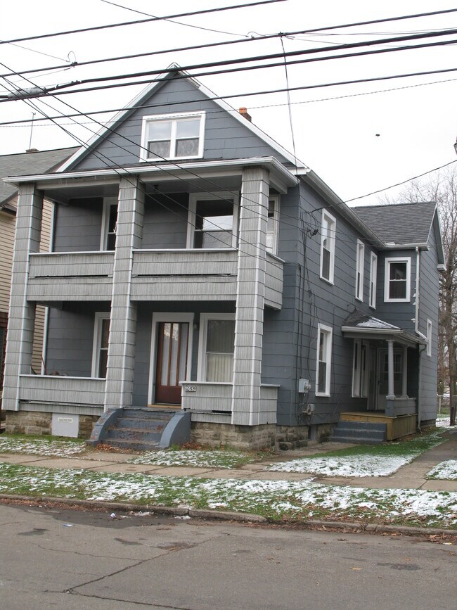 1058 1/2 W. 5th St., Erie, PA (2nd fl.) - 1058 1/2 W. 5th St.