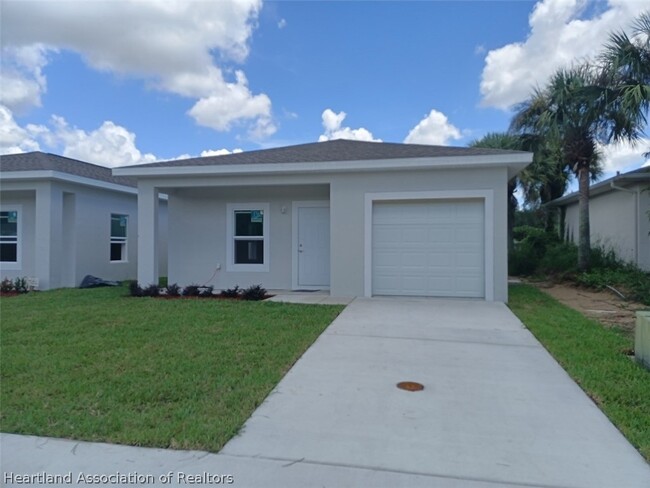 Building Photo - 1300 Ebro Ct