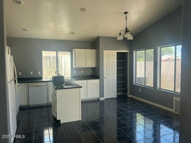 Building Photo - 1341 E Cathedral Rock Dr