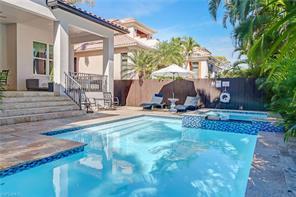 Foto principal - 9320 Vanderbilt Dr