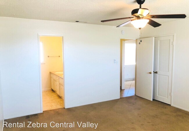 Foto del edificio - 3 br, 2 bath House - 2400 N. Gurr Rd.