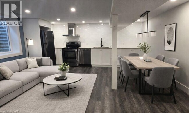 Photo du bâtiment - 96 Geneva Crescent