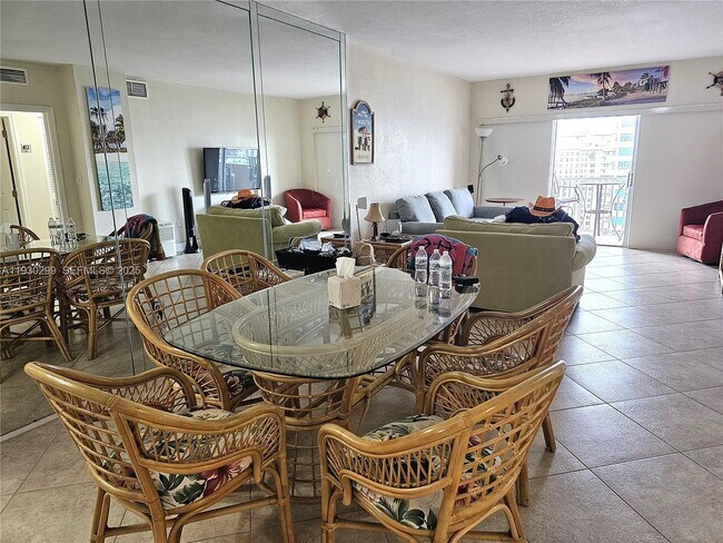 Foto del edificio - 1980 S Ocean Dr