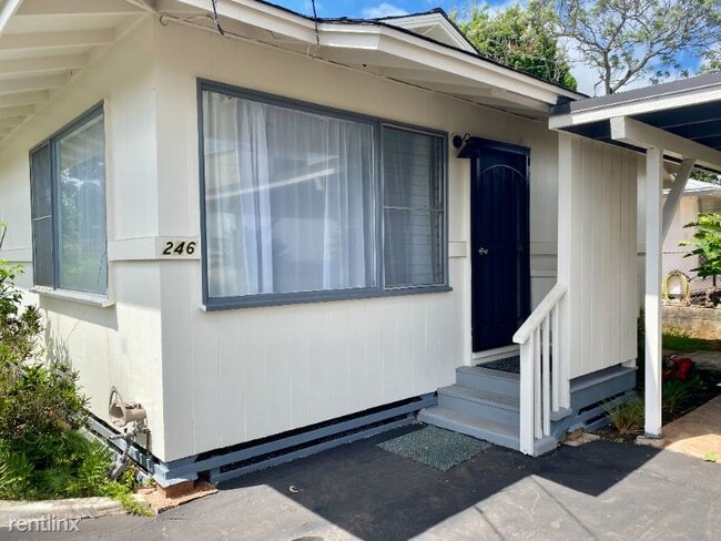 Building Photo - 3 br, 1.5 bath House - 246 Nihiwai