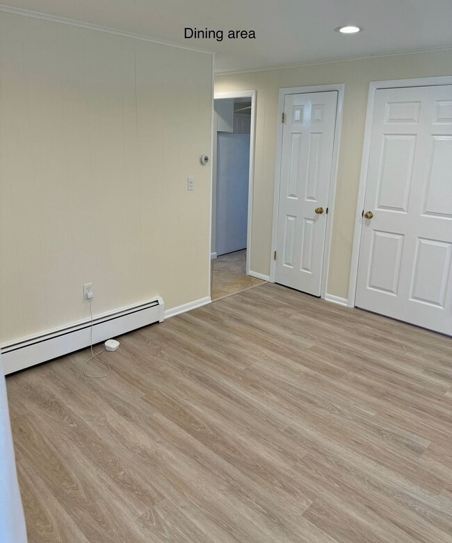 Building Photo - 28 Clorinda Ct