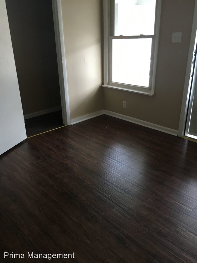 Foto del edificio - 3 br, 1 bath Apartment - 141 Edgar Ave