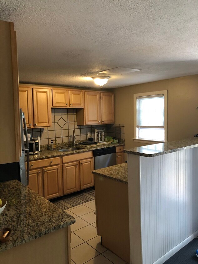 Primary Photo - 6 Kilby Dr