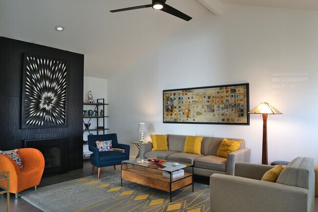 Foto del edificio - 2242 Sunshine Way
