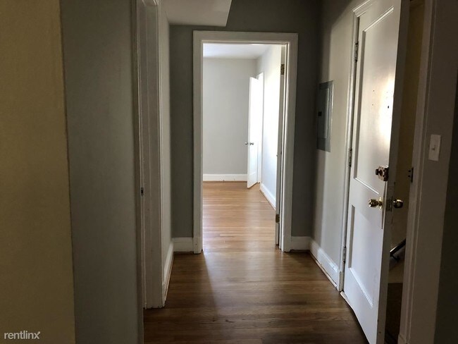 Foto del edificio - 4921 1st St NW
