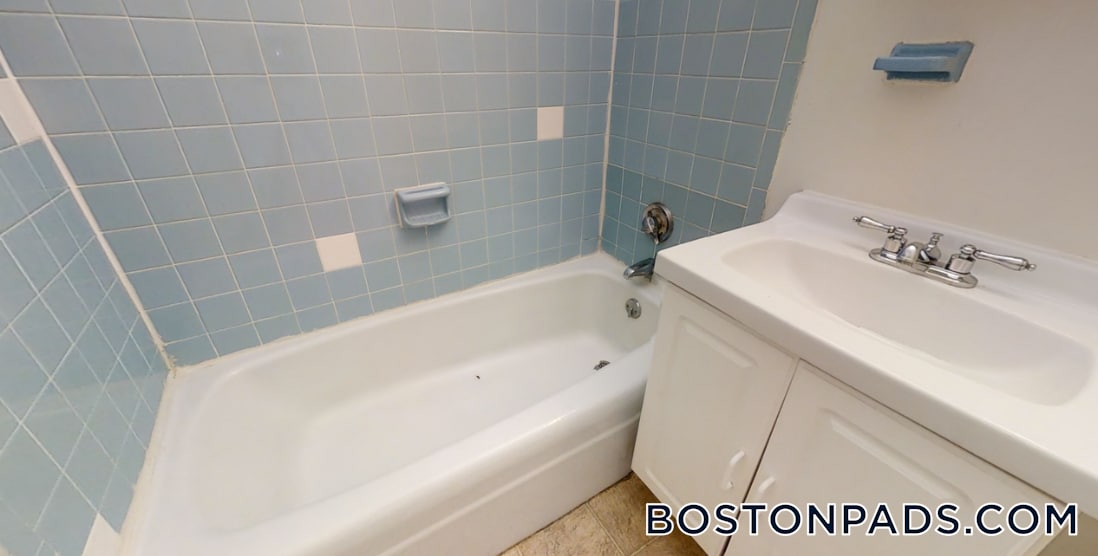 Foto del edificio - 66 Homer Ave