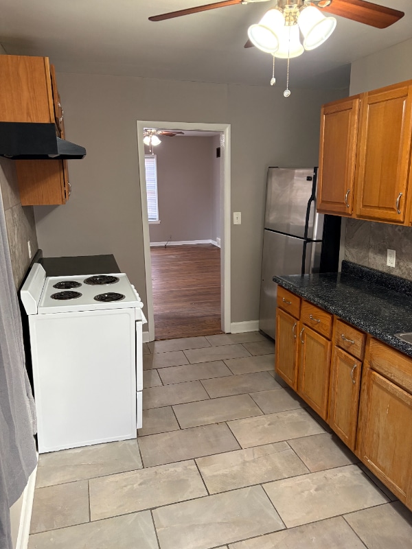 Building Photo - 3827 Corby St