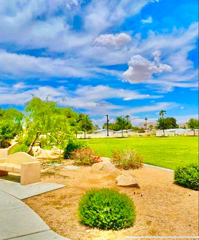Building Photo - 875 Rhinegold Way
