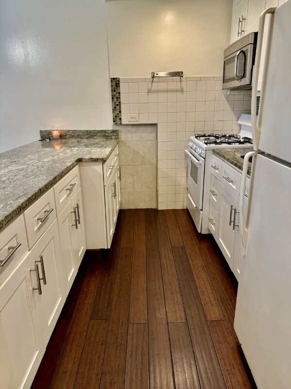 Foto del edificio - 3402 W Carmen Ave