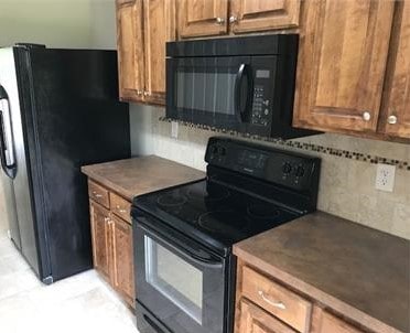 Building Photo - 608 W Market St