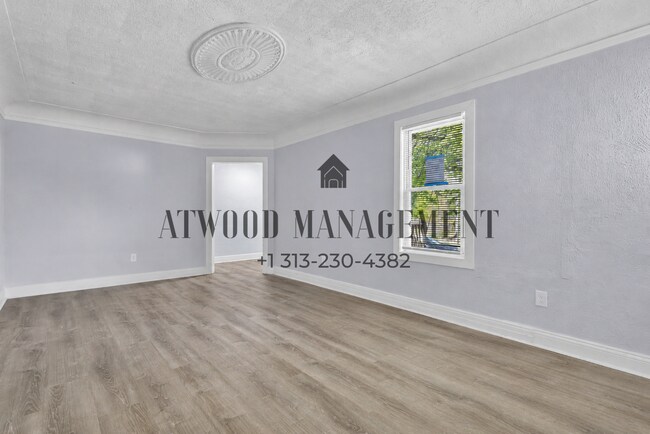 Foto del edificio - This beautifully updated 3-bedroom, 1-bath single-family home is ready for move-in!