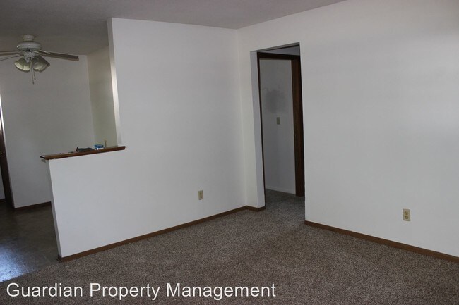 Building Photo - 5146 Edgewood Ave N