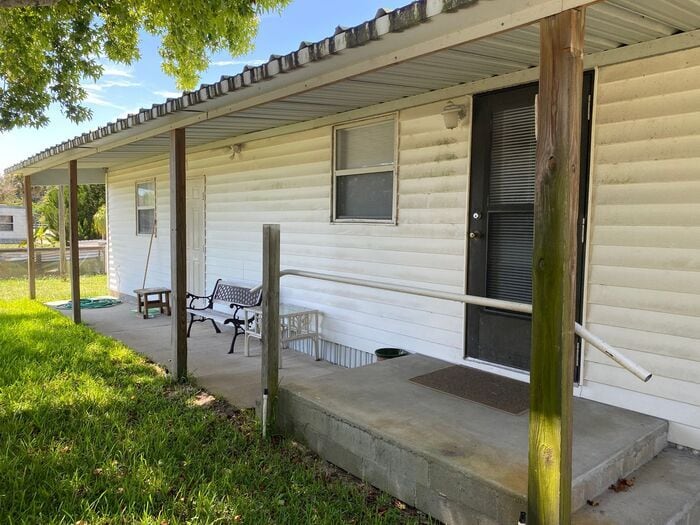 Foto principal - 3 bedroom, 2 bath mobile home with a boat ...