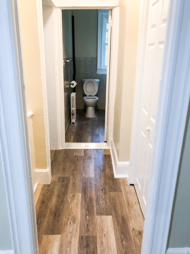 Building Photo - 36 Prospect St