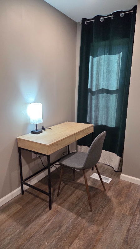 Photo - 1421 S Carey St Apartment