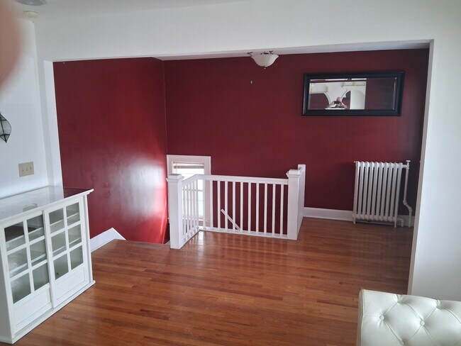 Entrada - 624 Providence St