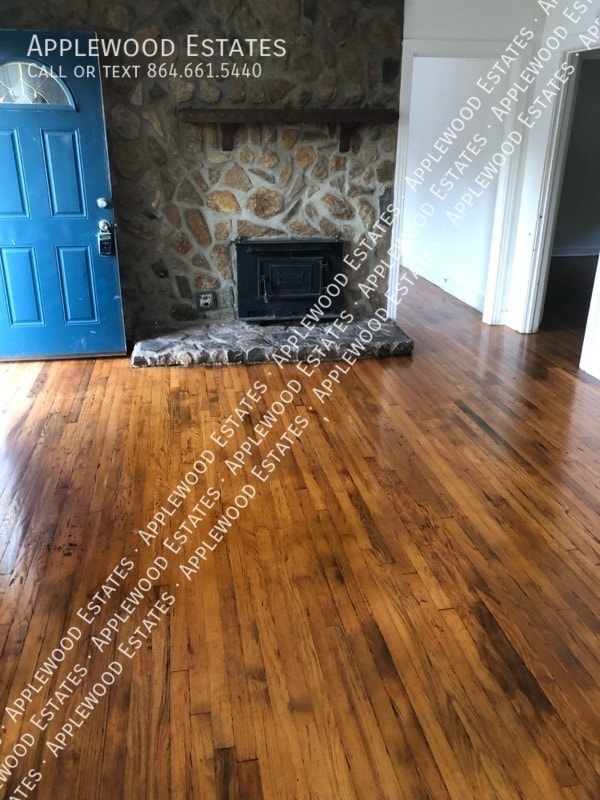 Photo - 8 Miami Ave House