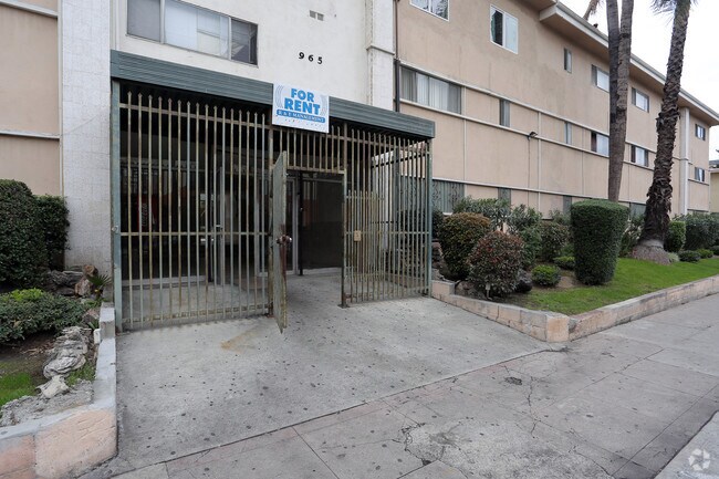Foto del edificio - Woodlark Residences