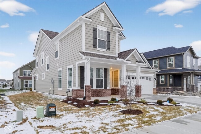 Building Photo - 15988 Tharp Wds Dr