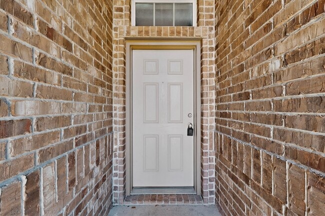 Building Photo - 416 Prescott Ln