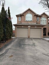 Building Photo - 107 Princeton Gate