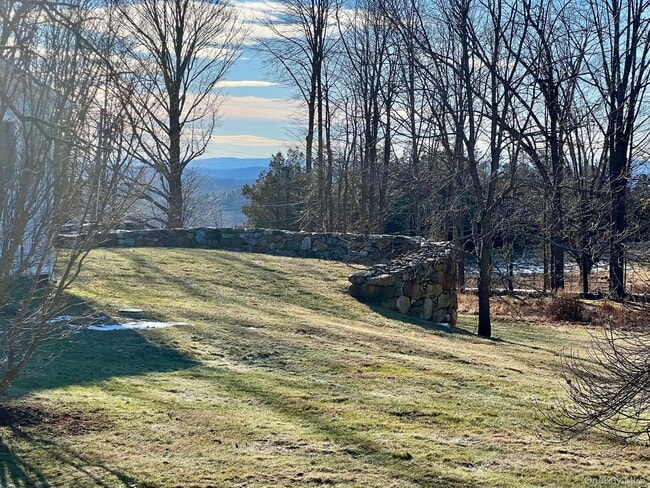 Foto del edificio - 692 Bangall Rd