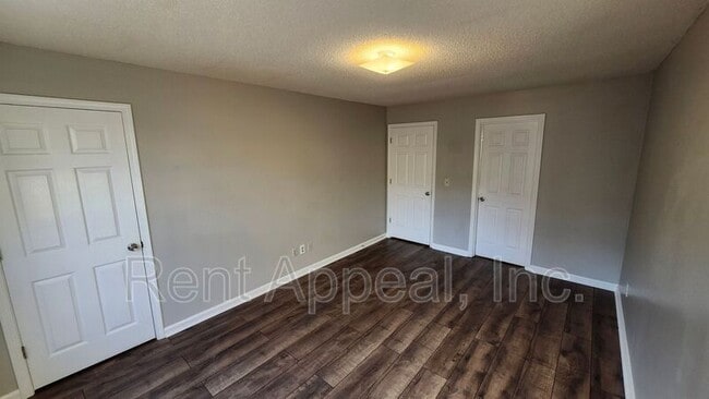 Foto del edificio - 4143 Lake Mist Dr NW