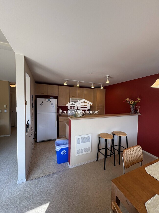 Foto del edificio - 710 240th Way SE