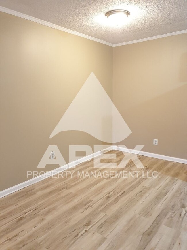 Foto del edificio - MOVE-IN SPECIAL, $1 RENT!! - NICE 3 Bd | 2 Ba Top Floor Condo in West Knoxville!