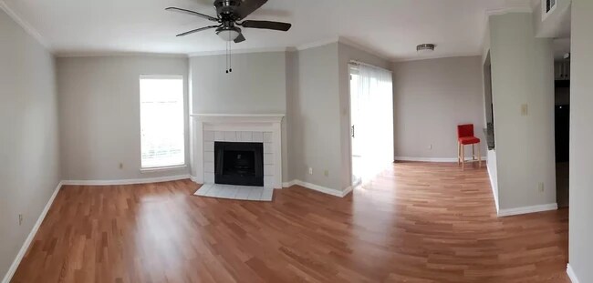 Foto del edificio - 8400 Hickory St