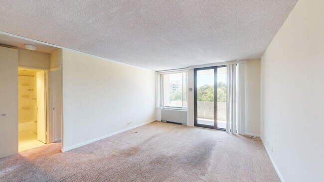 Foto del edificio - 300 M St SW