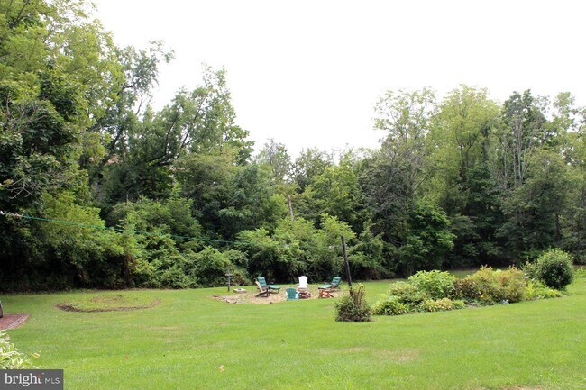 Building Photo - 3332 W Skippack Pike