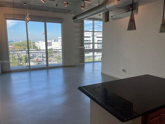 Building Photo - 2001 S Biscayne Blvd