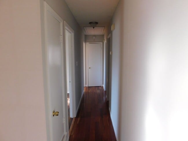 Building Photo - 5841 Gray Cove, Horn Lake, MS