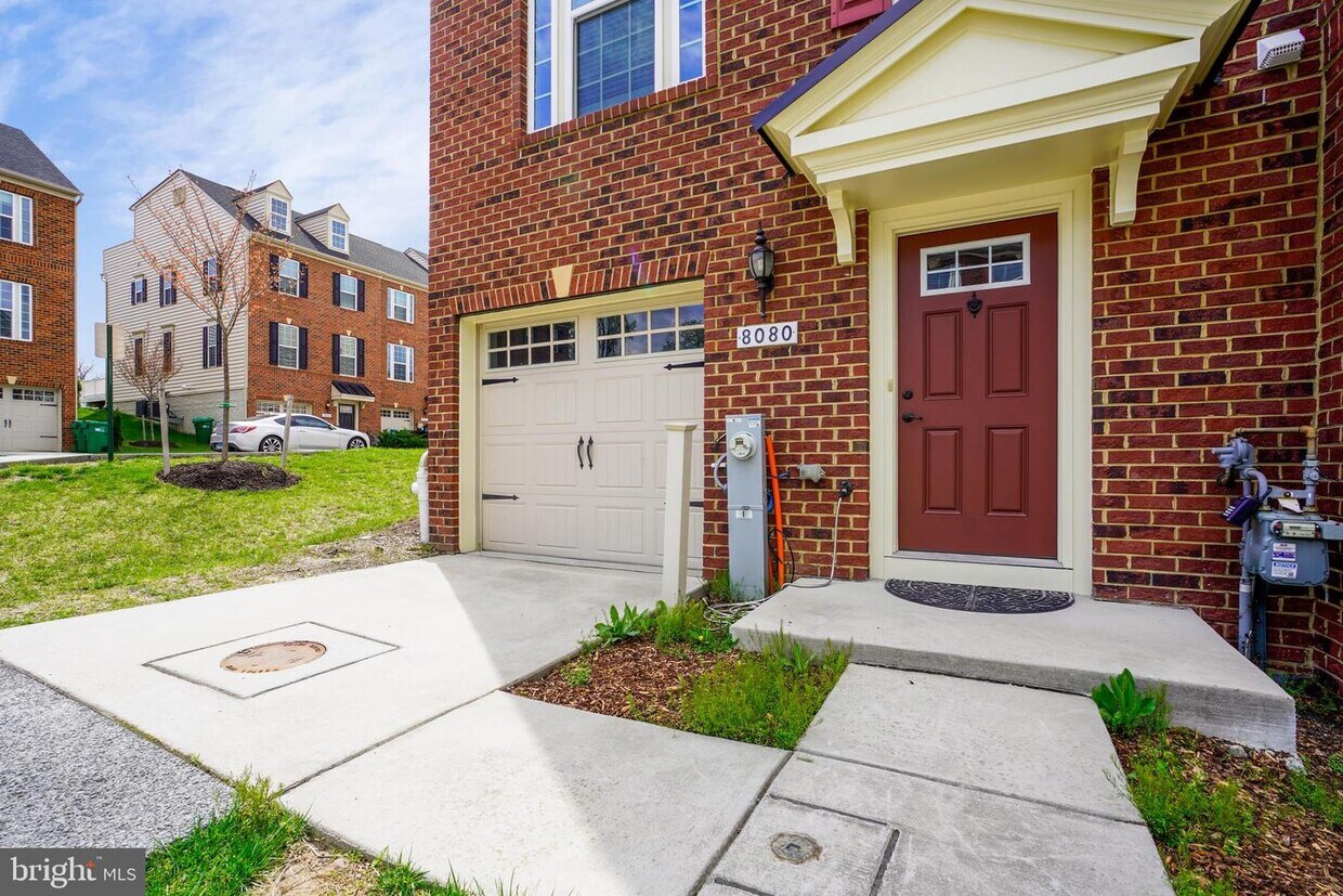 8080 Locust Mill St, Ellicott City, MD 21043 Townhome Rentals in