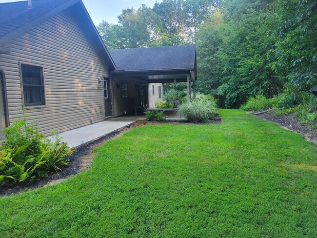 Foto del edificio - 15615 Green Mountain Rd