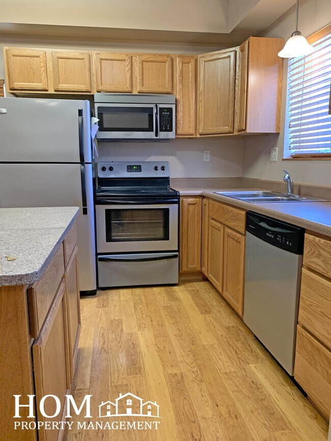 2028 N 4th St, Mankato, MN 56001 Townhome Rentals in Mankato MN