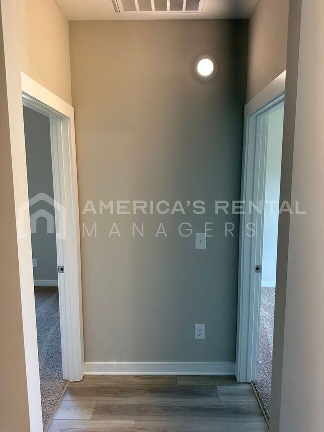 Foto del edificio - New Construction Home for Rent in Tuscaloo...