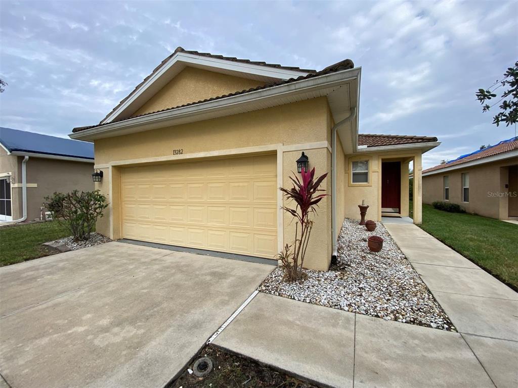 13282 SW Pembroke Cir N, Lake Suzy, FL 34269 House Rental in Lake